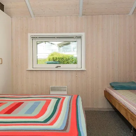 Four-bedroom Holiday In Sjolund 2 Sønder Bjert